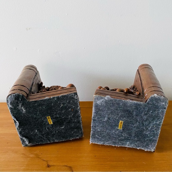 Book Ends 2 Piece Vintage Grapevine Fruit Basket Brown Book Ends Home Decor - Picture 7 of 7